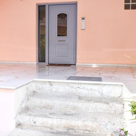 C&M Apartments Kalamata Exterior photo